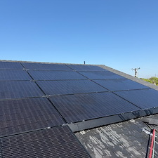Interior-Exterior-Window-Cleaning-Solar-Panel-Cleaning-in-Los-Alamitos 0
